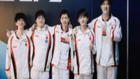 大乐透期号专家推荐：芬超强弱对话质合分析解析